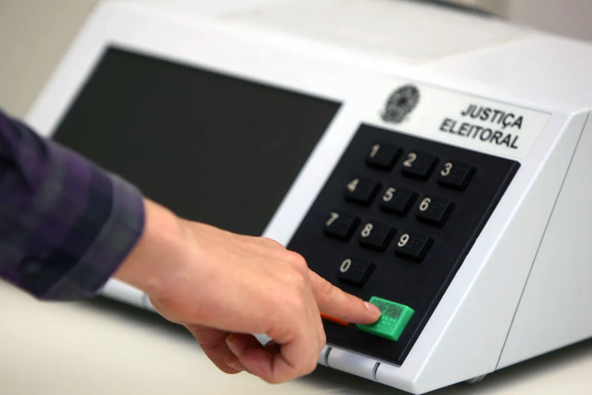 Eleições 2026: entenda a importância dos votos para deputados e senadores